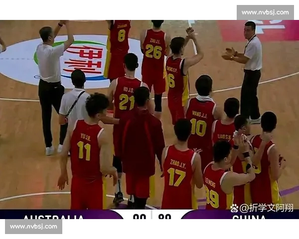 激烈对决终场哨响揭晓比赛最终比分变化与精彩瞬间